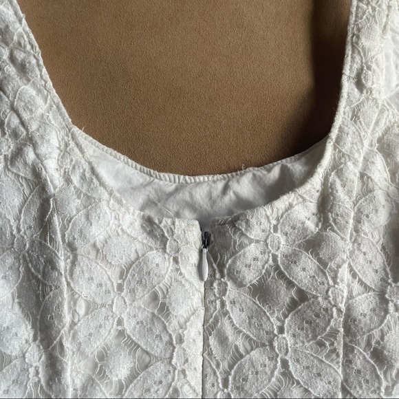 Hollister Lace Bodycon Dress - Off White, Juniors Size 1 - Picture 6 of 7